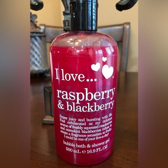 I LOVE ... - NWT - Raspberry &  Blackberry Bubble Bath & Shower Gel. 16.9 fl. oz - Picture 10 of 13